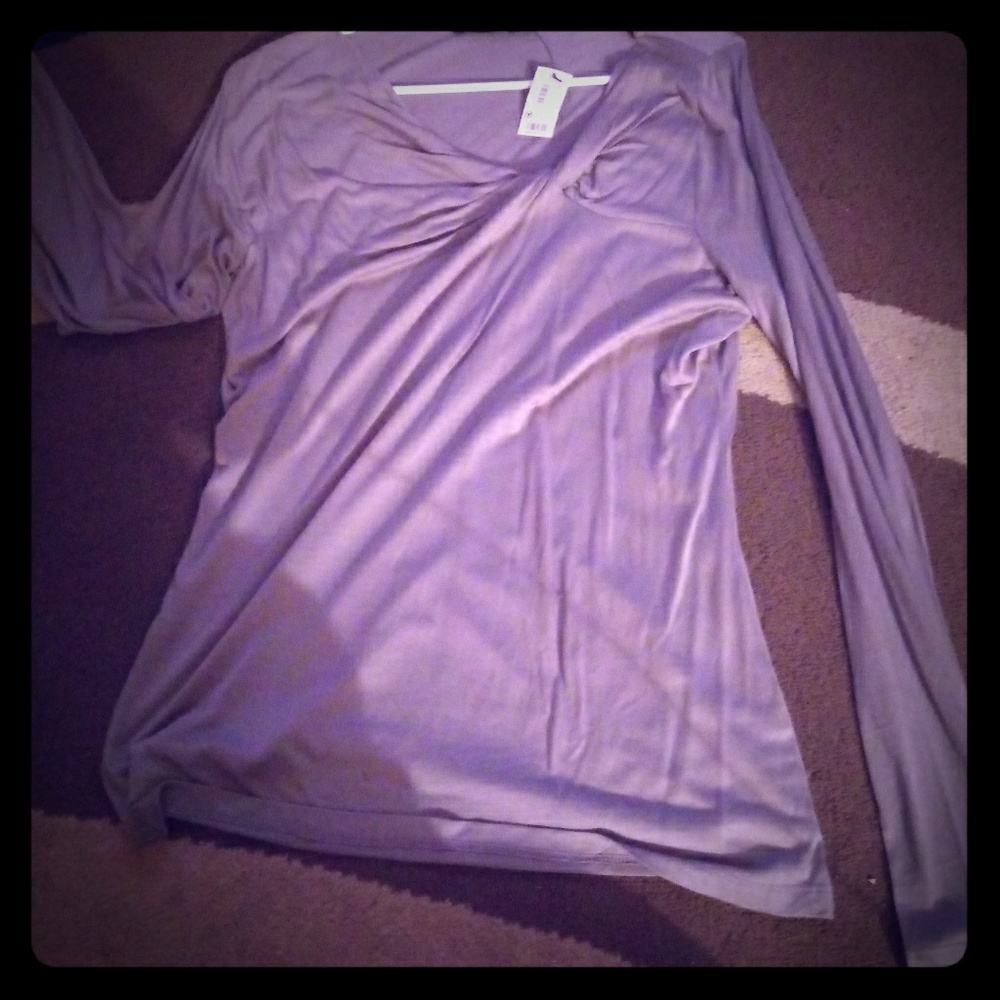 The Limited long sleeve Sz M NEW